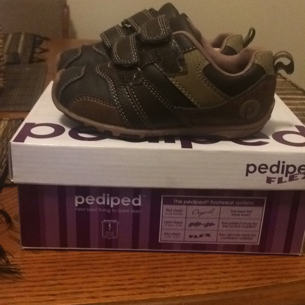 Kids shoes